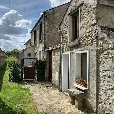 Tiny Stone House, Historic
